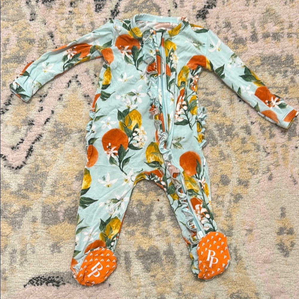 Posh Peanut orange sleeper